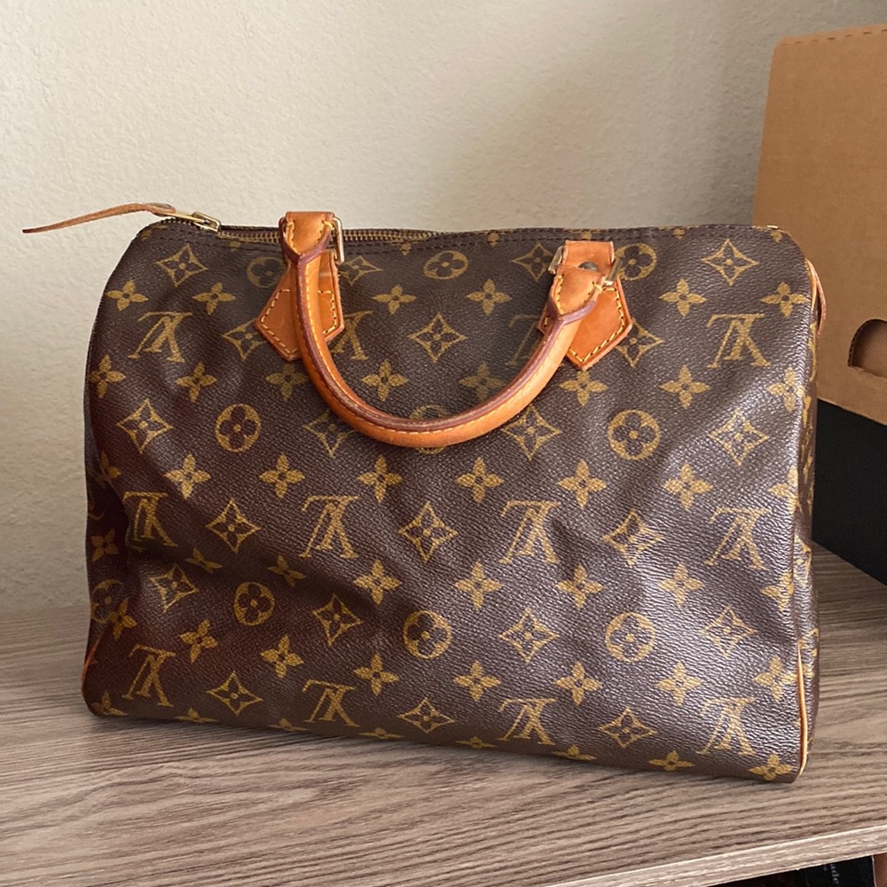 Authentic Louis Vuitton Speedy 30 Vintage Monogram LV bag satchel